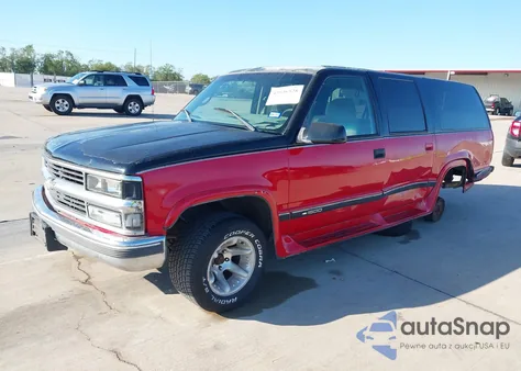 1999 Chevrolet Suburban 1500 Lt z USA, uszkodzony, nr VIN 3GNEC16R4XG137836
